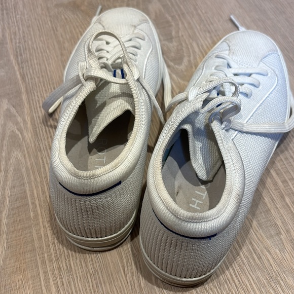 Rothys size 8 white lace up sneakers - Picture 2 of 6